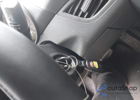 2012 Hyundai Elantra Limited z USA, uszkodzony, nr VIN 5NPDH4AE4CH149613